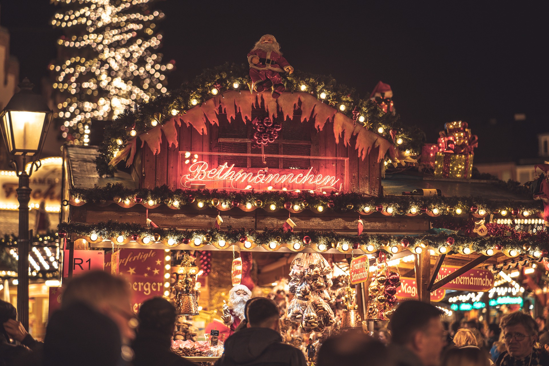 christmas-market-g0e5ba6585_1920